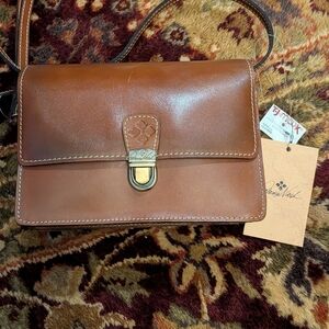 New w/ Tags Patricia Nash Tan Leather Crossbody Bag